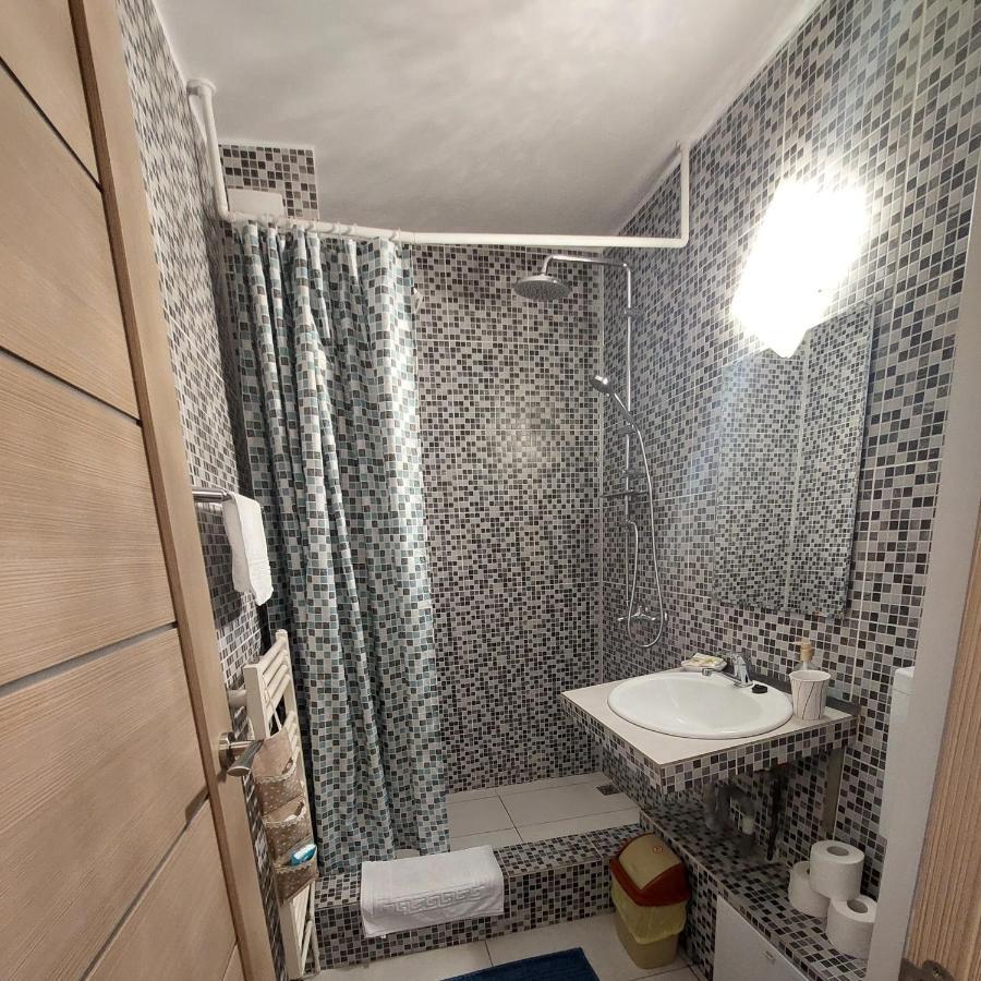 Farmec Apartament Kluž Exteriér fotografie